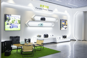 IEETek sergi salonu taşınabilir elektrik santrali